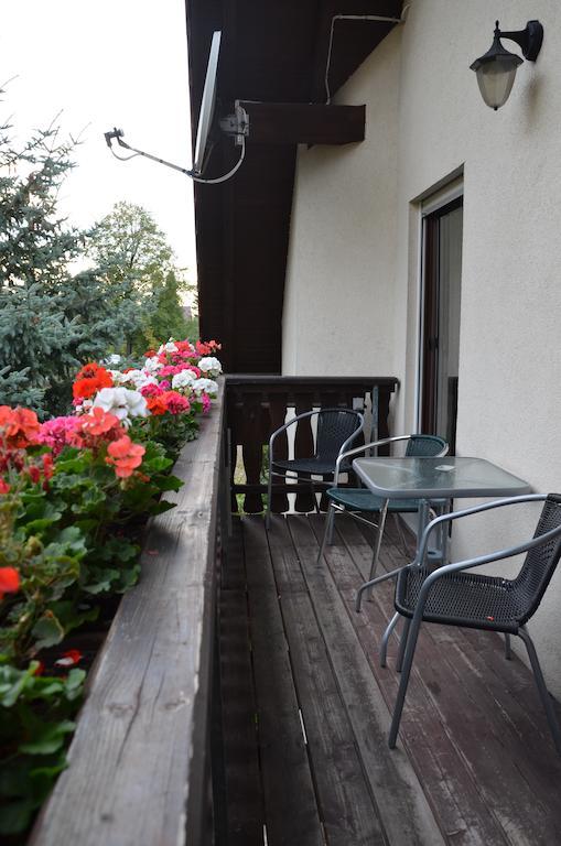 Ferienwohnung "Lindenblick" Gablenz Pokoj fotografie